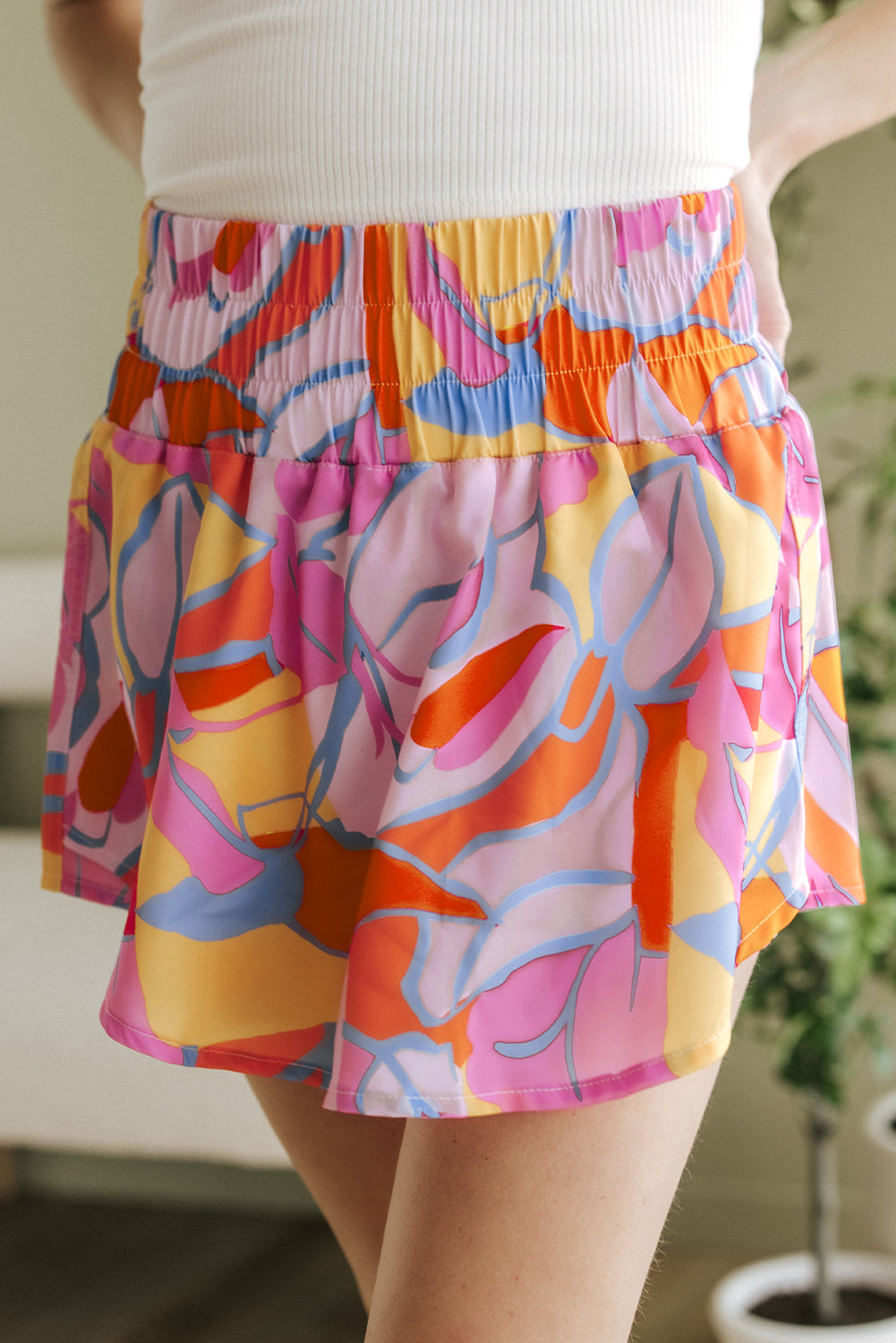 Grüne Freizeitshorts mit abstraktem Print, Gesmokte Taille Casual Sommermode