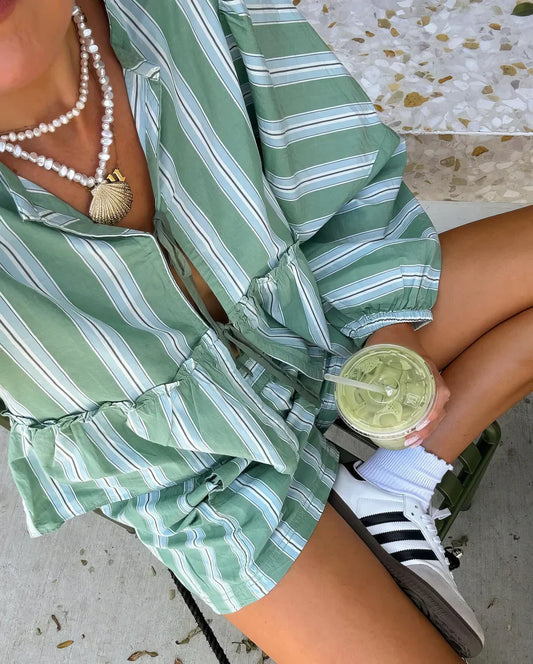 https://cdn.shopify.com/s/files/1/0657/5138/4294/files/Anne-fleur_74c418b5-480e-412c-b8c3-4043e9c66f2a.webp?v=1745485169